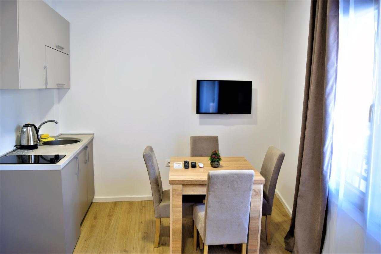 Martinovic Rooms Budva Bagian luar foto