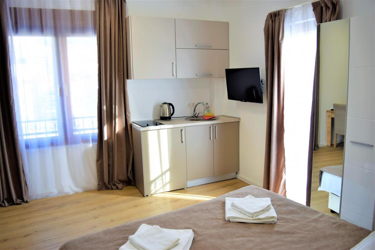 Martinovic Rooms Budva Bagian luar foto