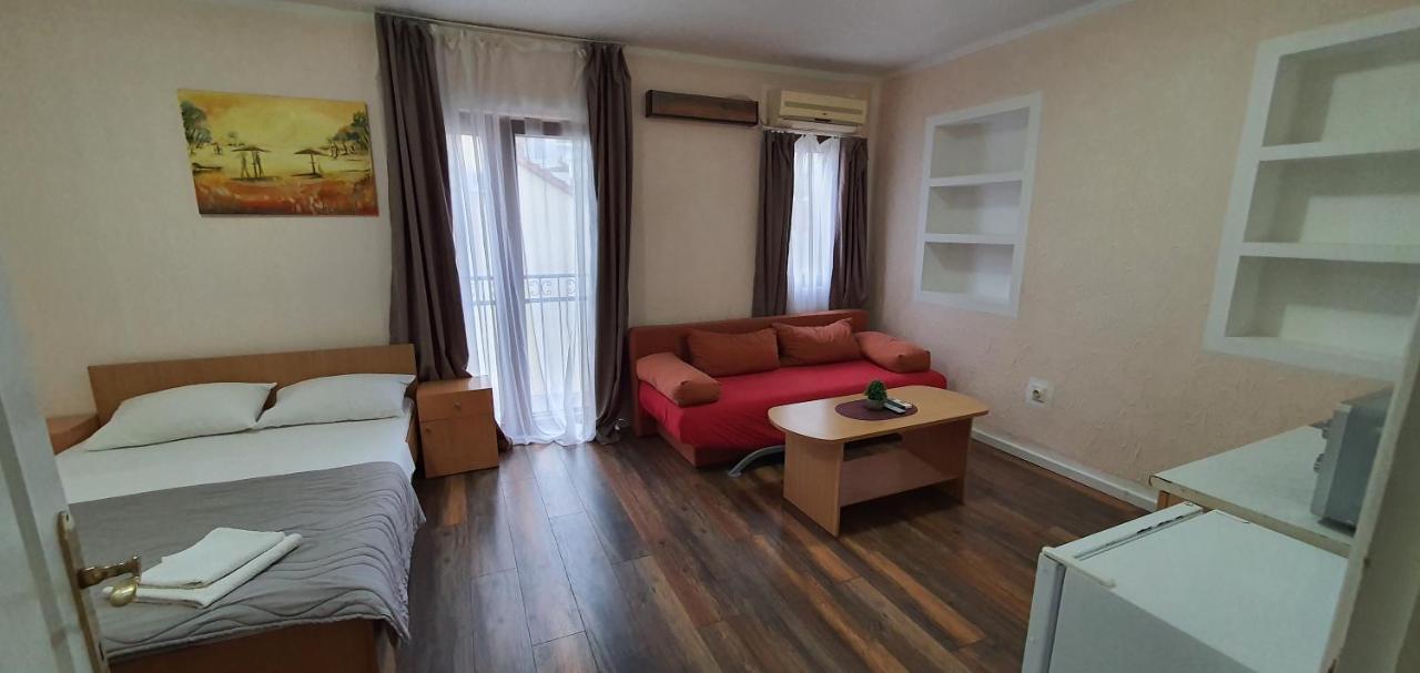 Martinovic Rooms Budva Bagian luar foto