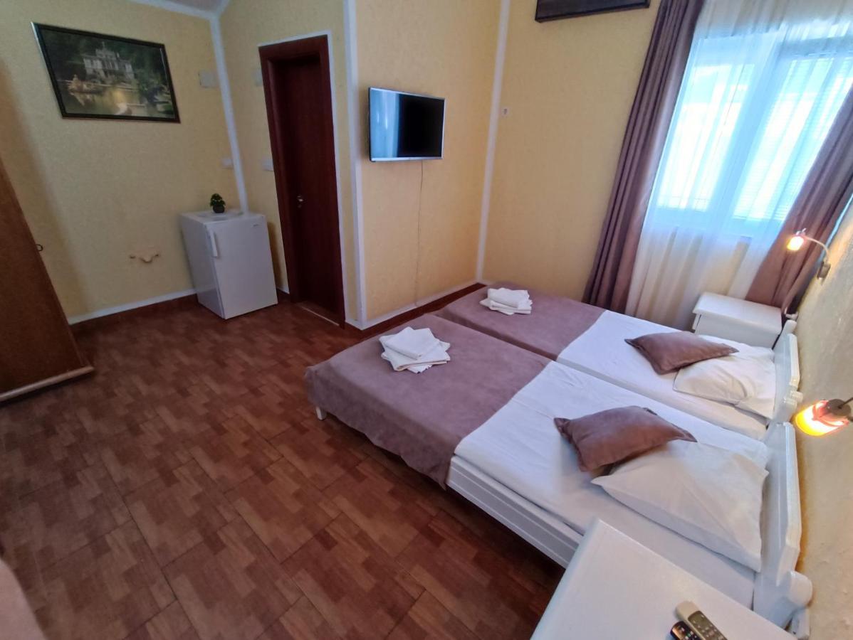 Martinovic Rooms Budva Bagian luar foto