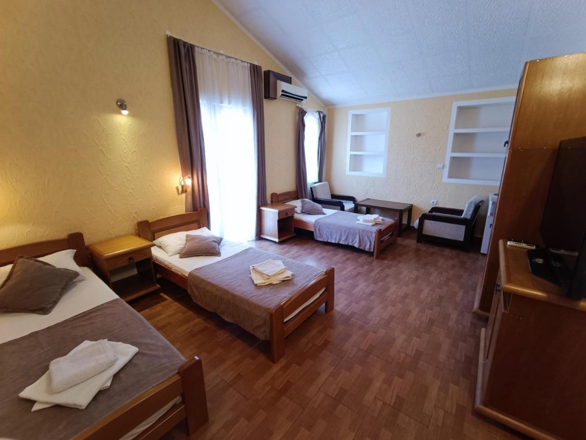 Martinovic Rooms Budva Bagian luar foto