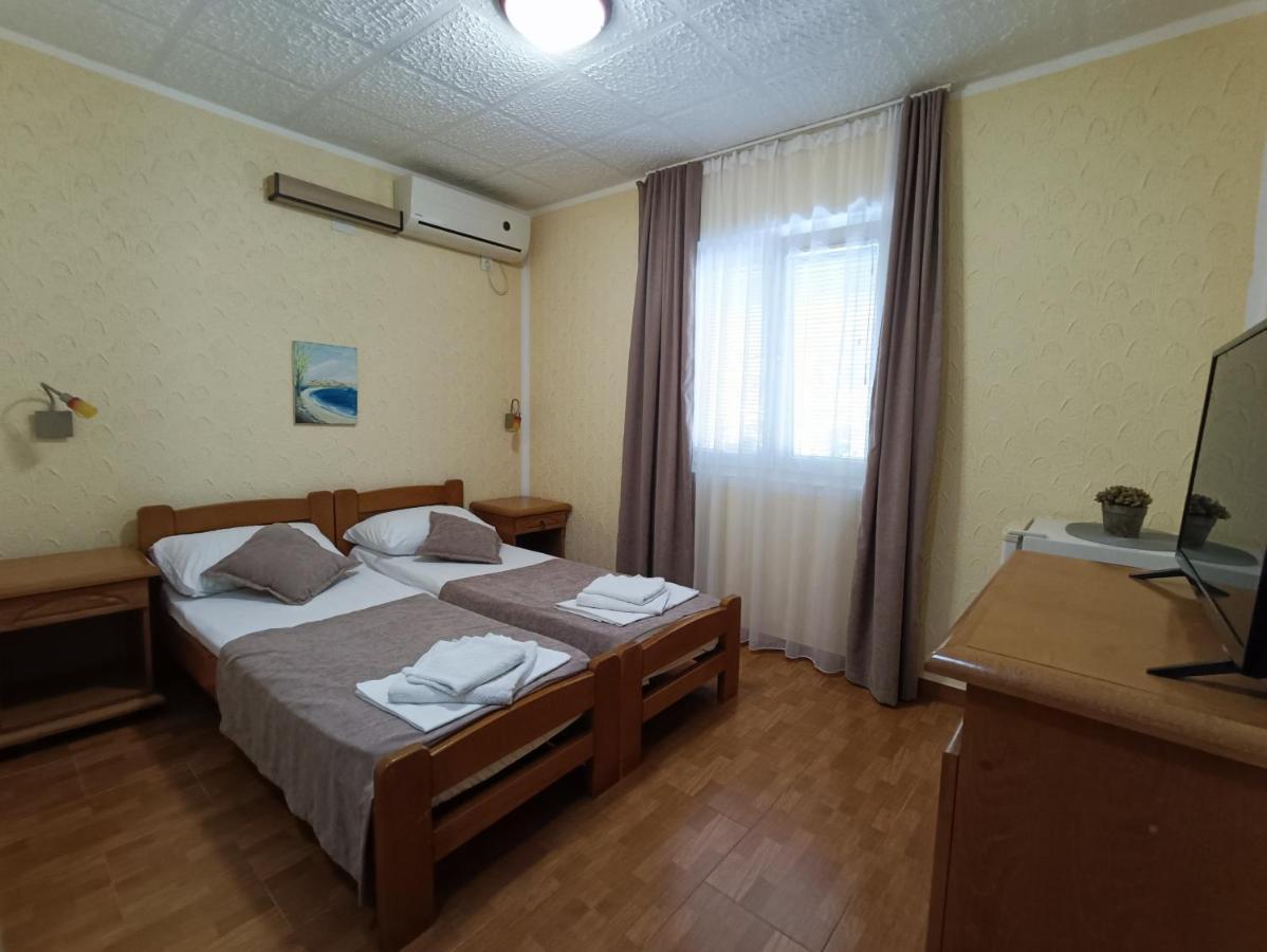 Martinovic Rooms Budva Bagian luar foto