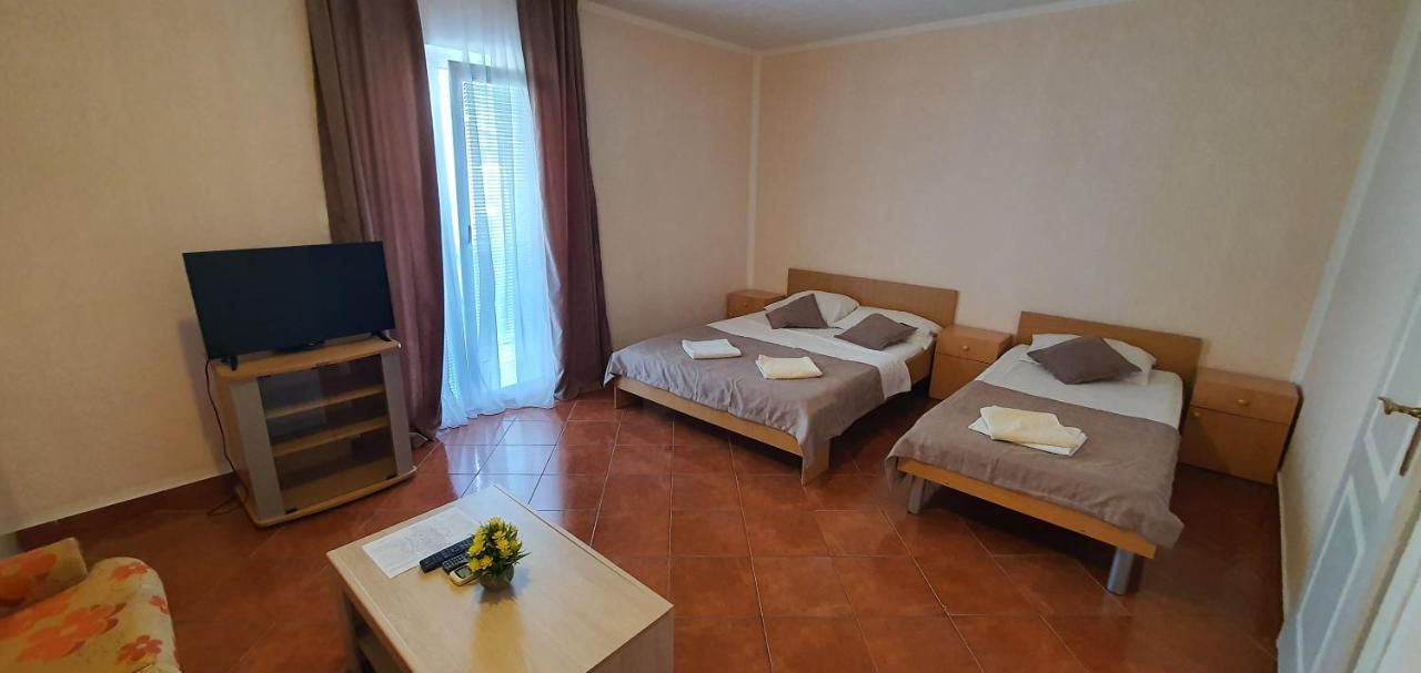 Martinovic Rooms Budva Bagian luar foto