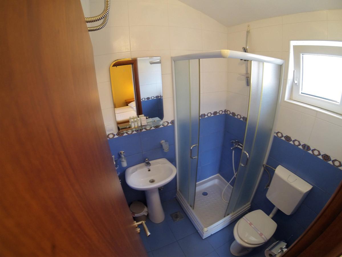 Martinovic Rooms Budva Bagian luar foto