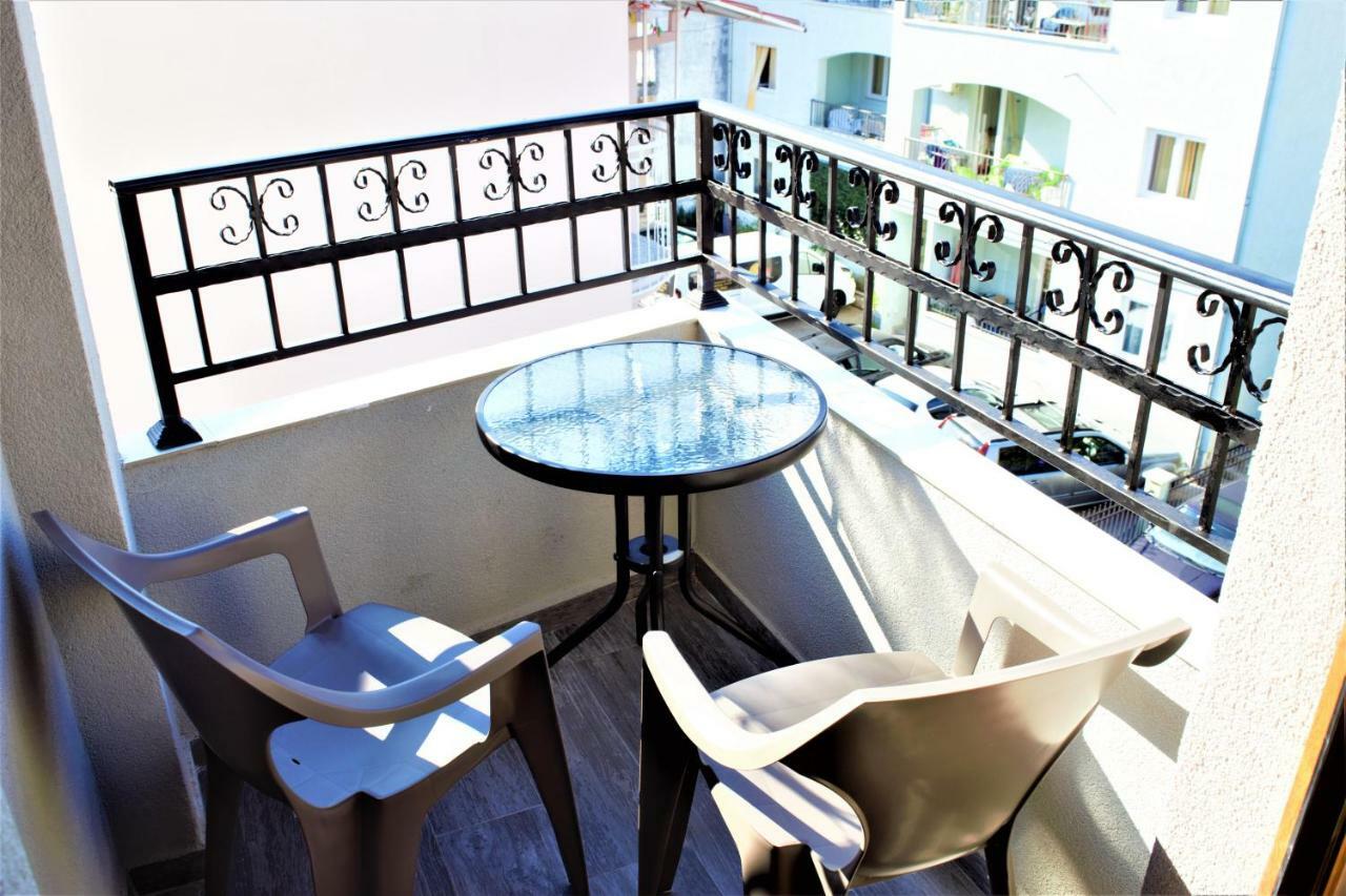 Martinovic Rooms Budva Bagian luar foto