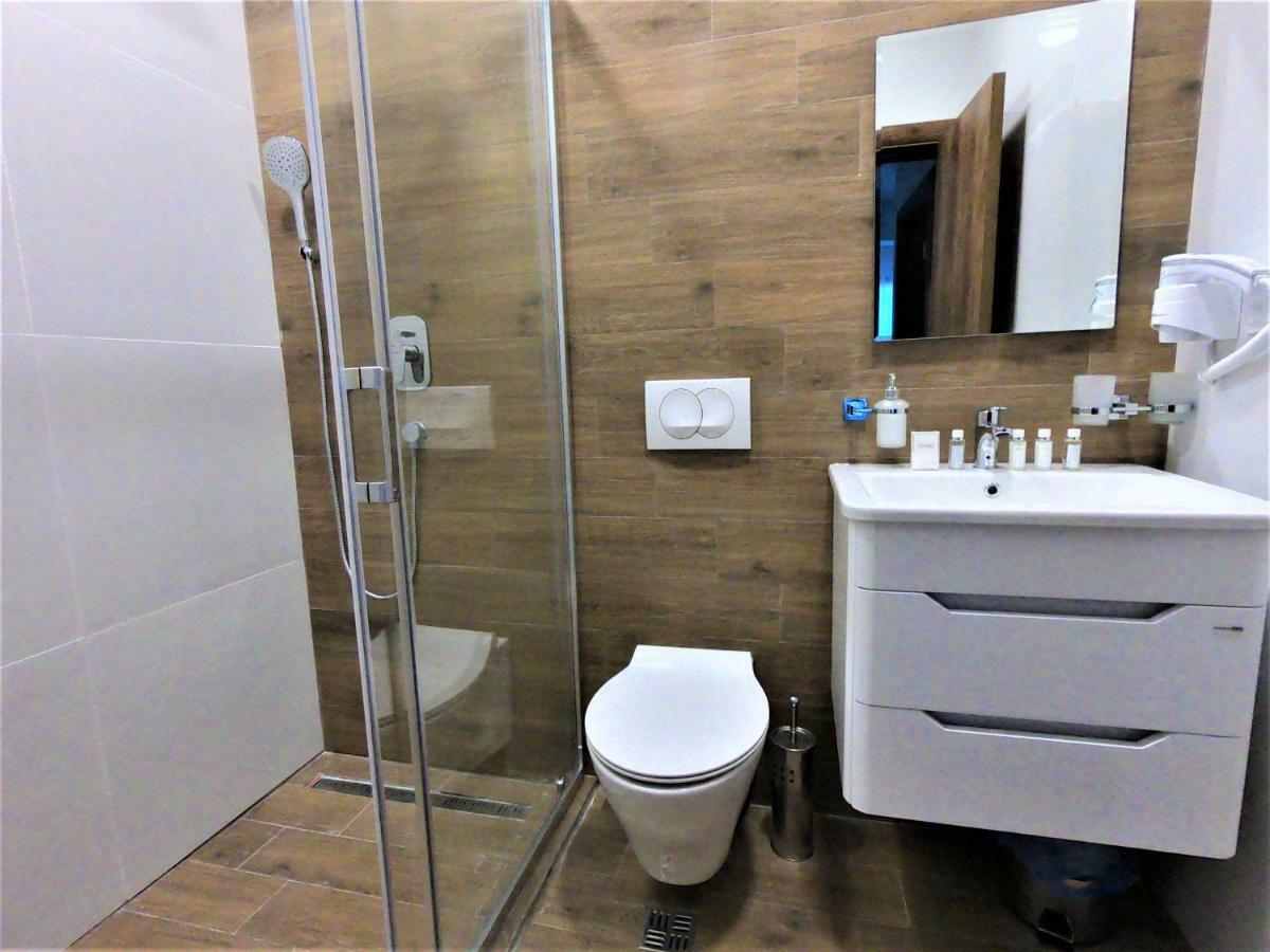 Martinovic Rooms Budva Bagian luar foto
